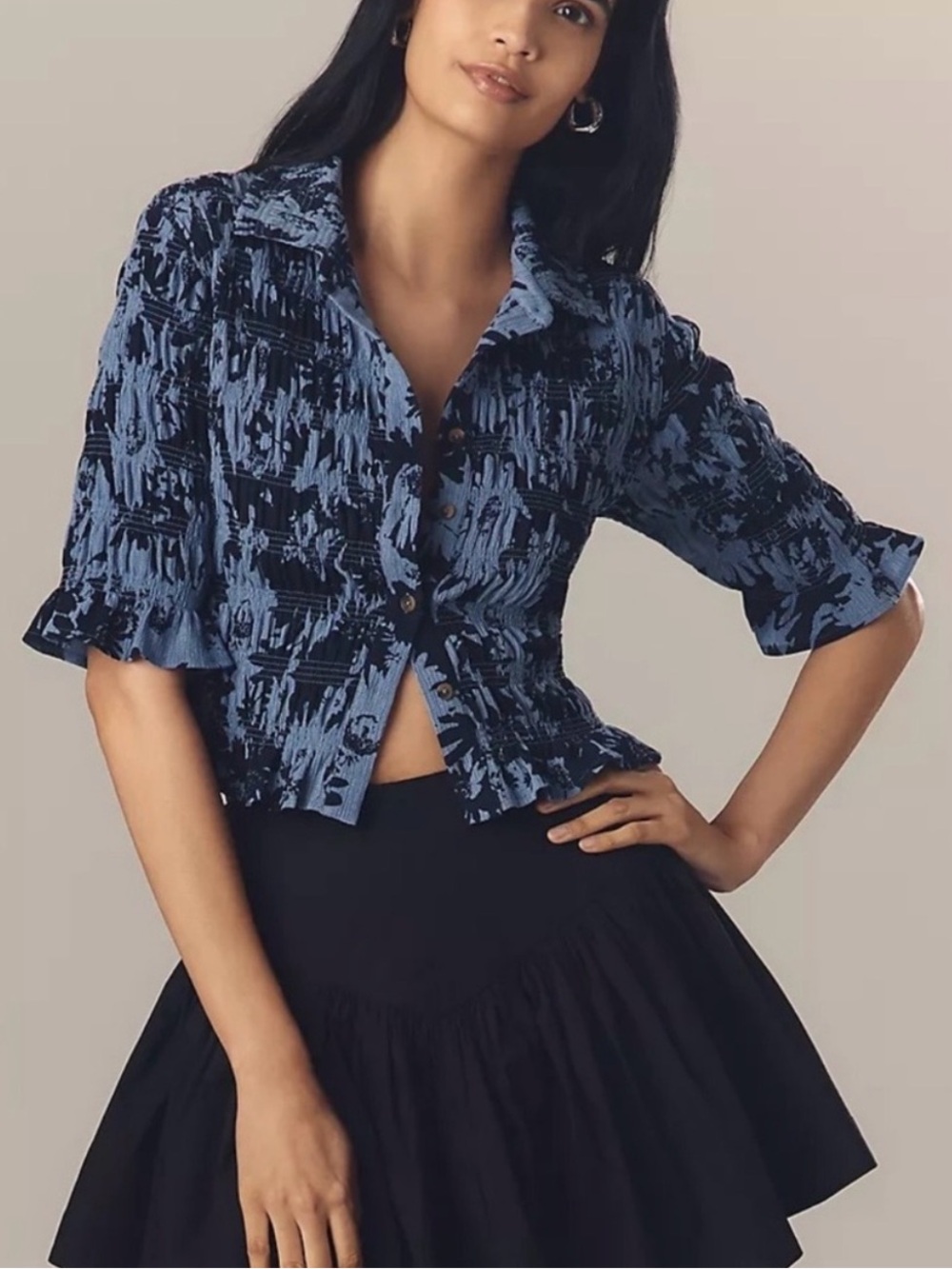 NWT ANTHROPOLOGIE Maeve Smocked Ruffle Button-Front Top Blue Abstract Print XS - Picture 2 of 8